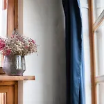 ベッド・アンド・ブレックファスト House Of Sun