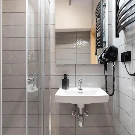 House Of Sun Bed and Breakfast 4*