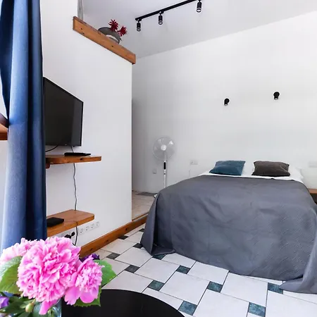 House Of Sun Bed and Breakfast 4*