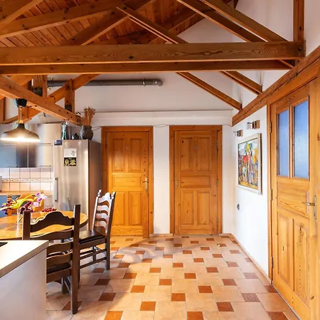 Bed & Breakfast House Of Sun