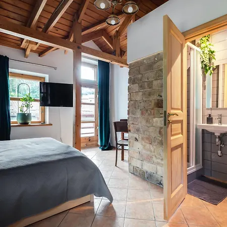 House Of Sun Bed & Breakfast 3*