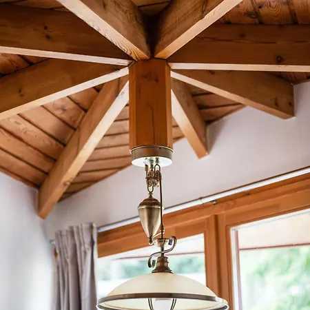 House Of Sun 住宿加早餐酒店 4*