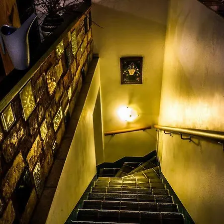 House Of Sun 住宿加早餐酒店